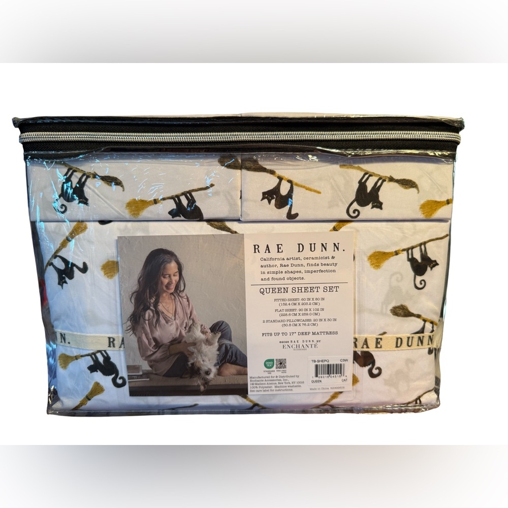 Rae Dunn NWT Halloween Queen Sheet Set with Black Cat 🐈⬛ & Gold Broom Design - Picture 2 of 5